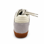 A18 heel view