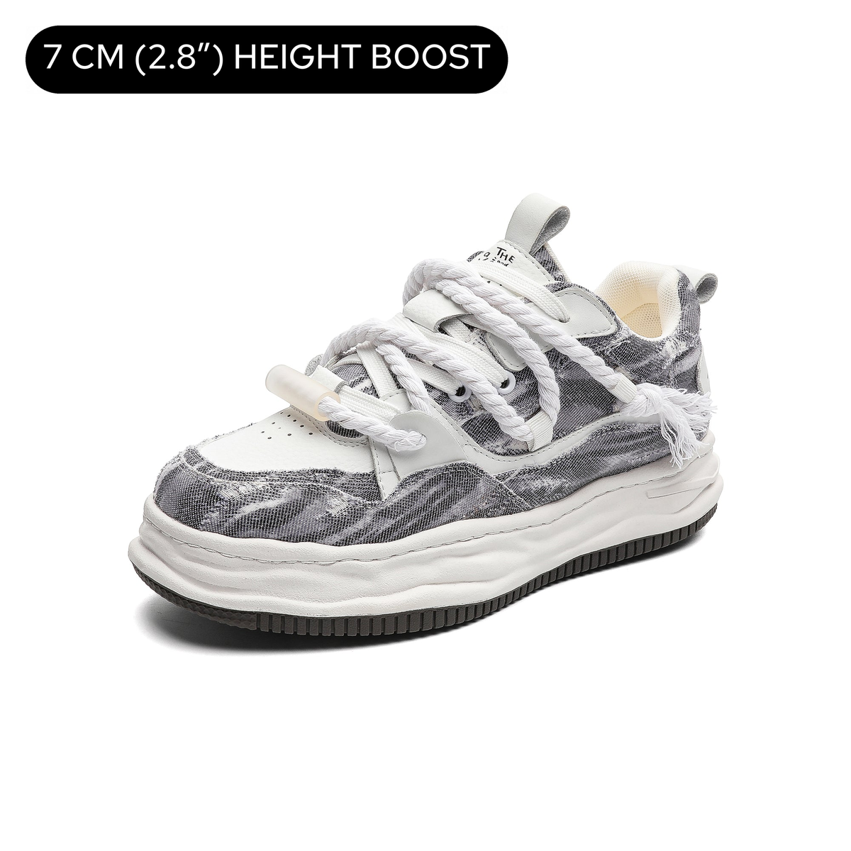 VERTARO A19 Black sneakers, three-quarter view